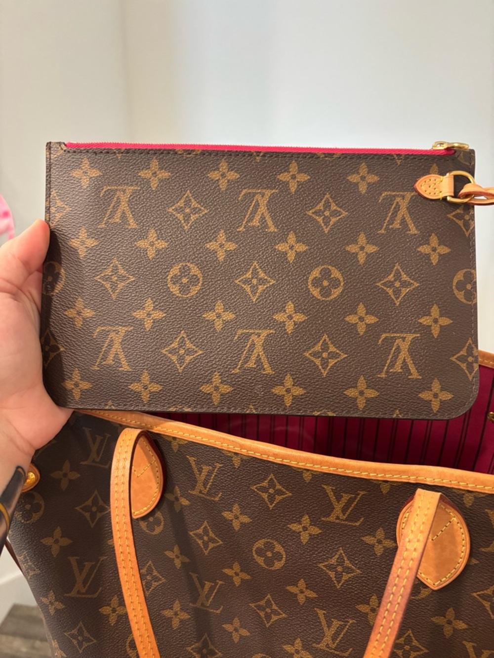 Louis Vuitton Monogram Neverfull MM Tote in Brown and Tan Fall 2021 - Picture 12 of 16